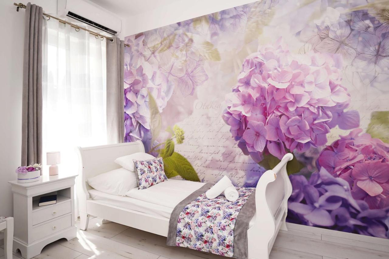 Villa Rose Garden Ньїредьгаза Екстер'єр фото